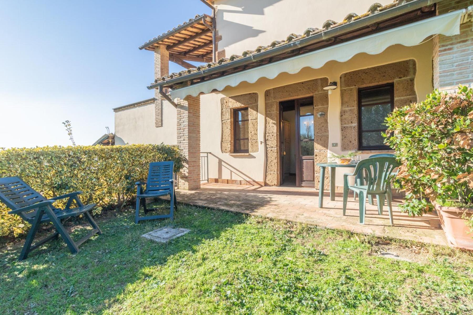 Agri Relais Il Poderaccio Di Bolsena Exteriör bild
