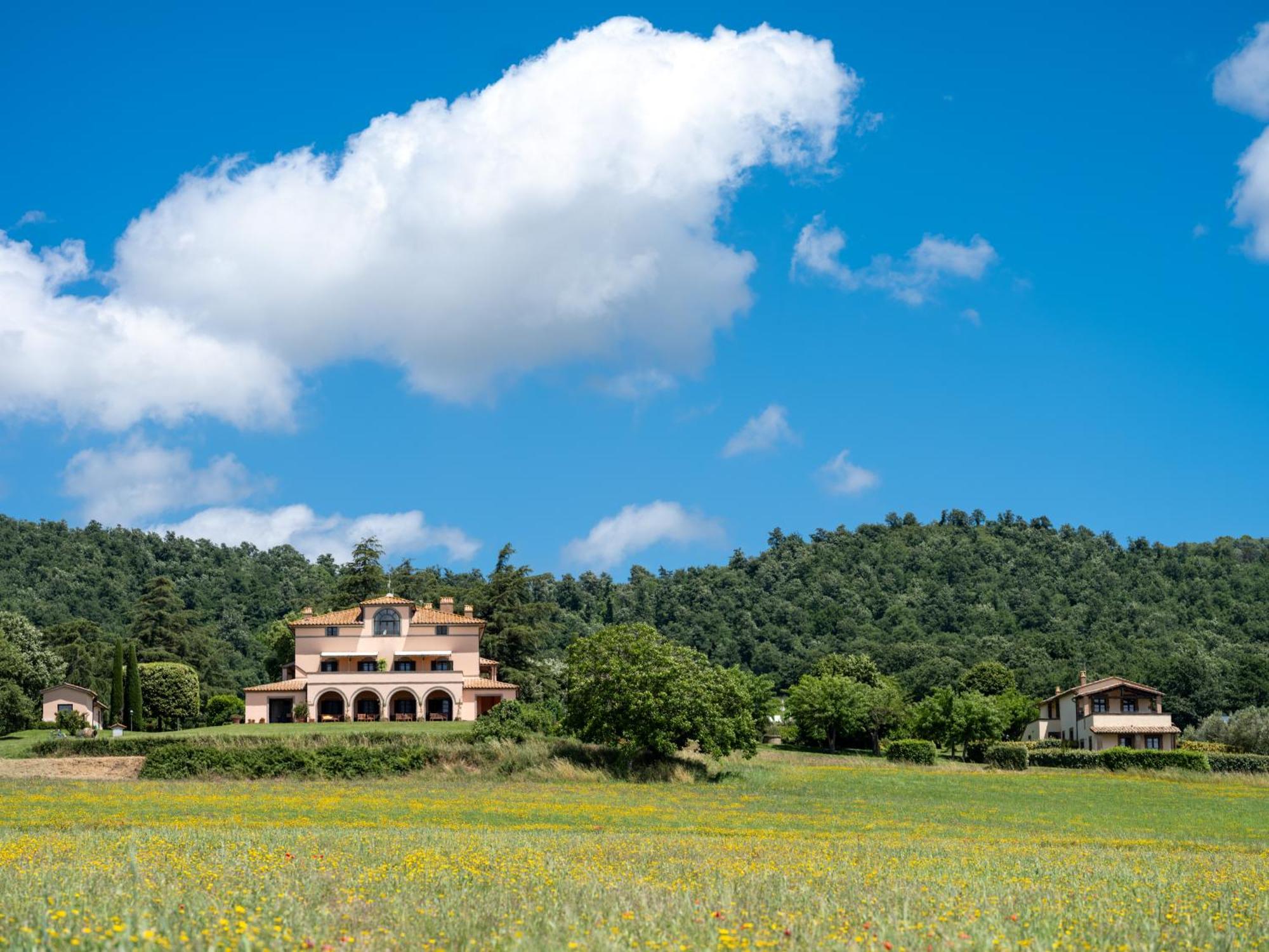 Agri Relais Il Poderaccio Di Bolsena Exteriör bild