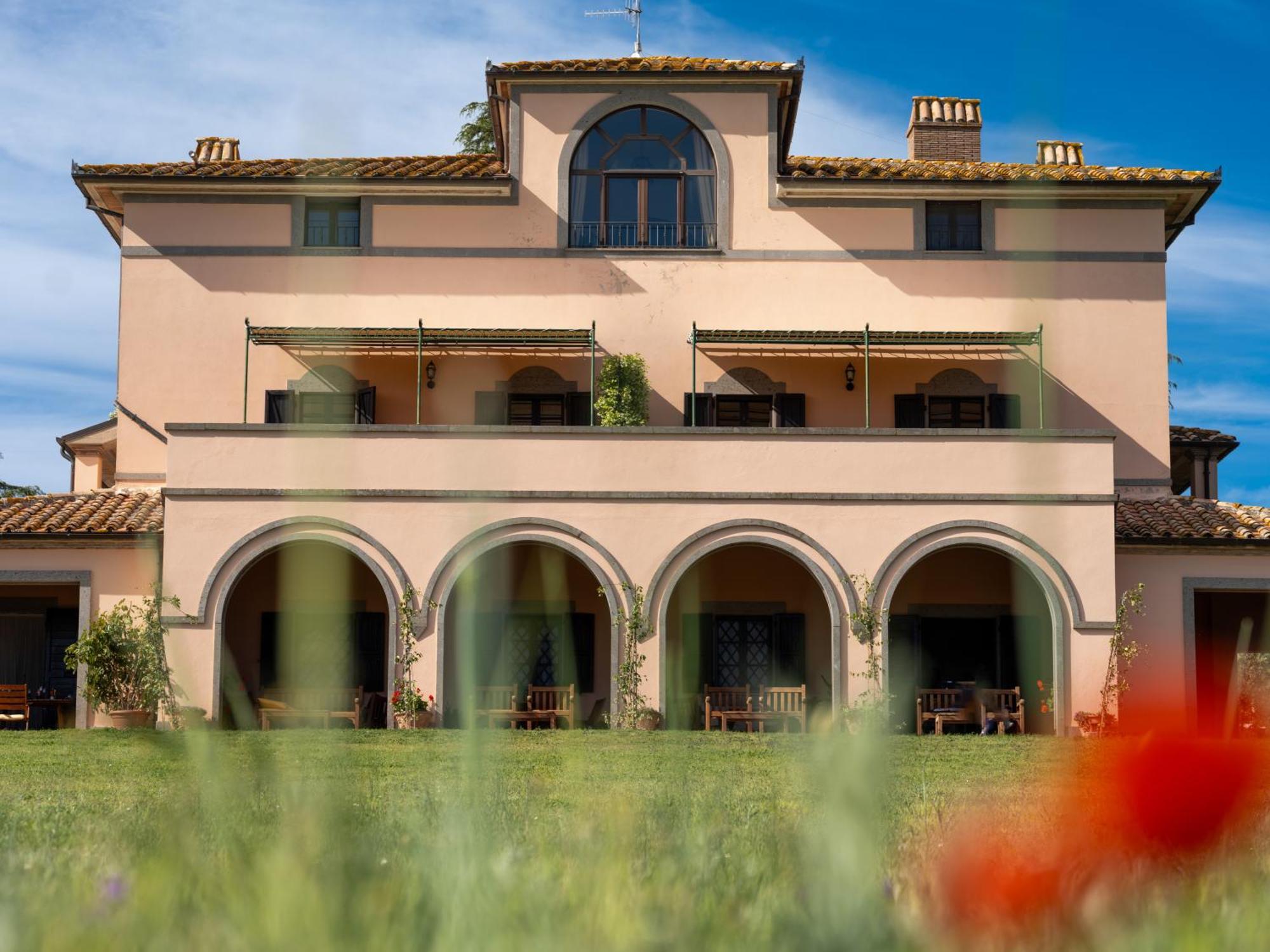 Agri Relais Il Poderaccio Di Bolsena Exteriör bild